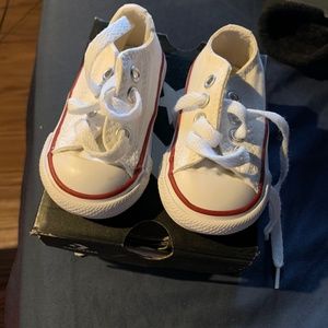 Brand new converse baby shoe